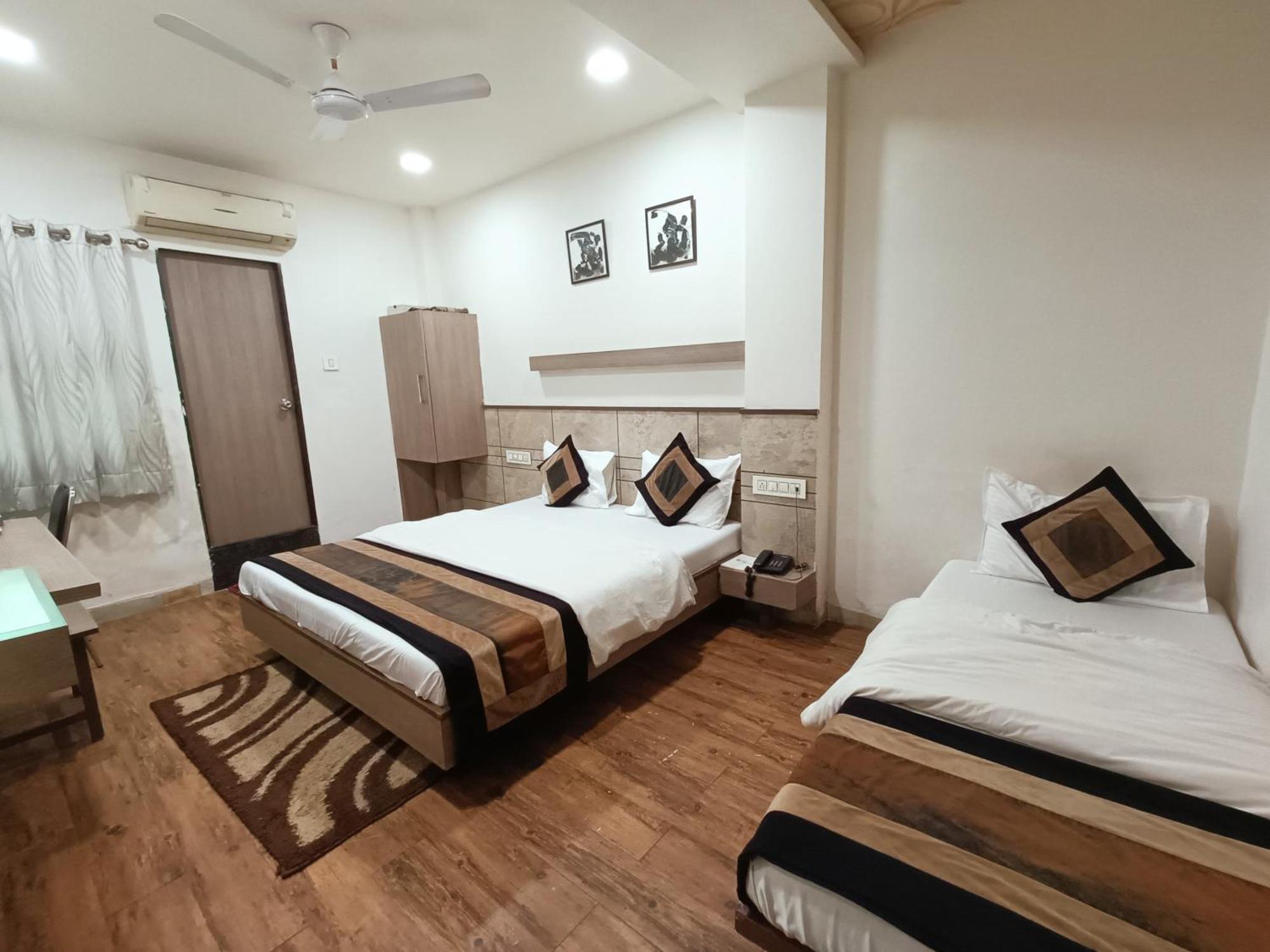 Hotel City Inn Ahmedabad Eksteriør billede