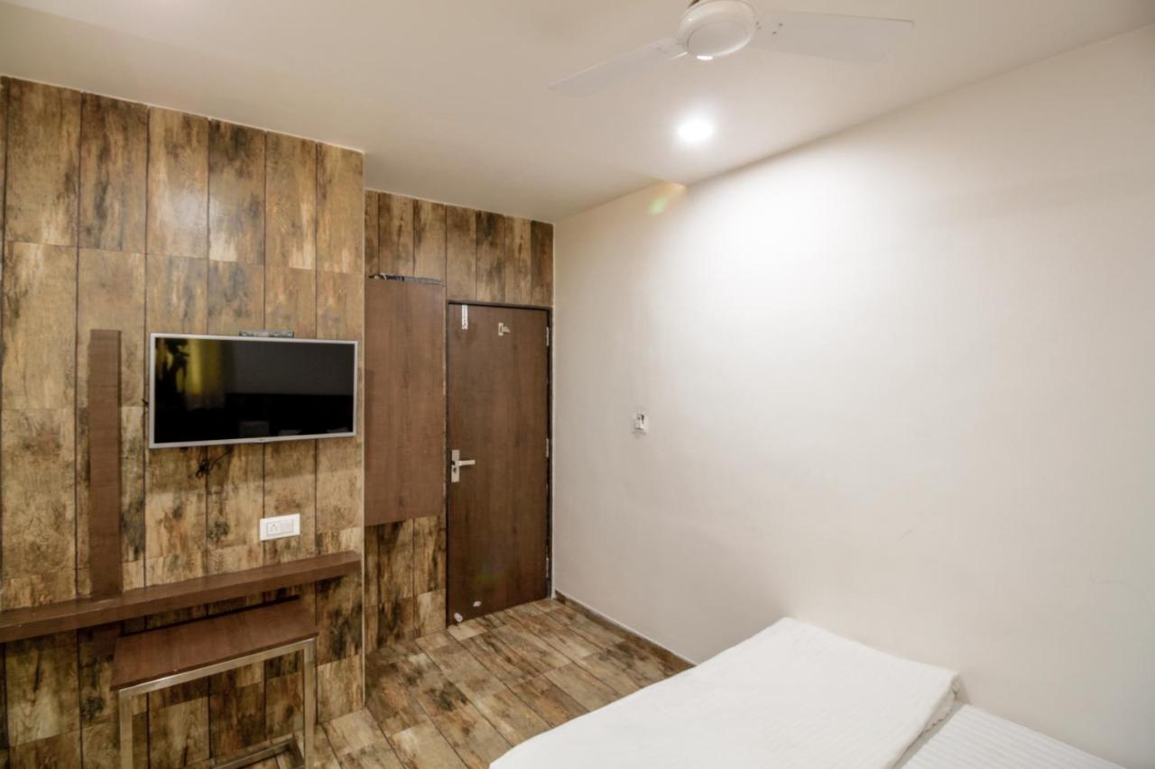 Hotel City Inn Ahmedabad Eksteriør billede